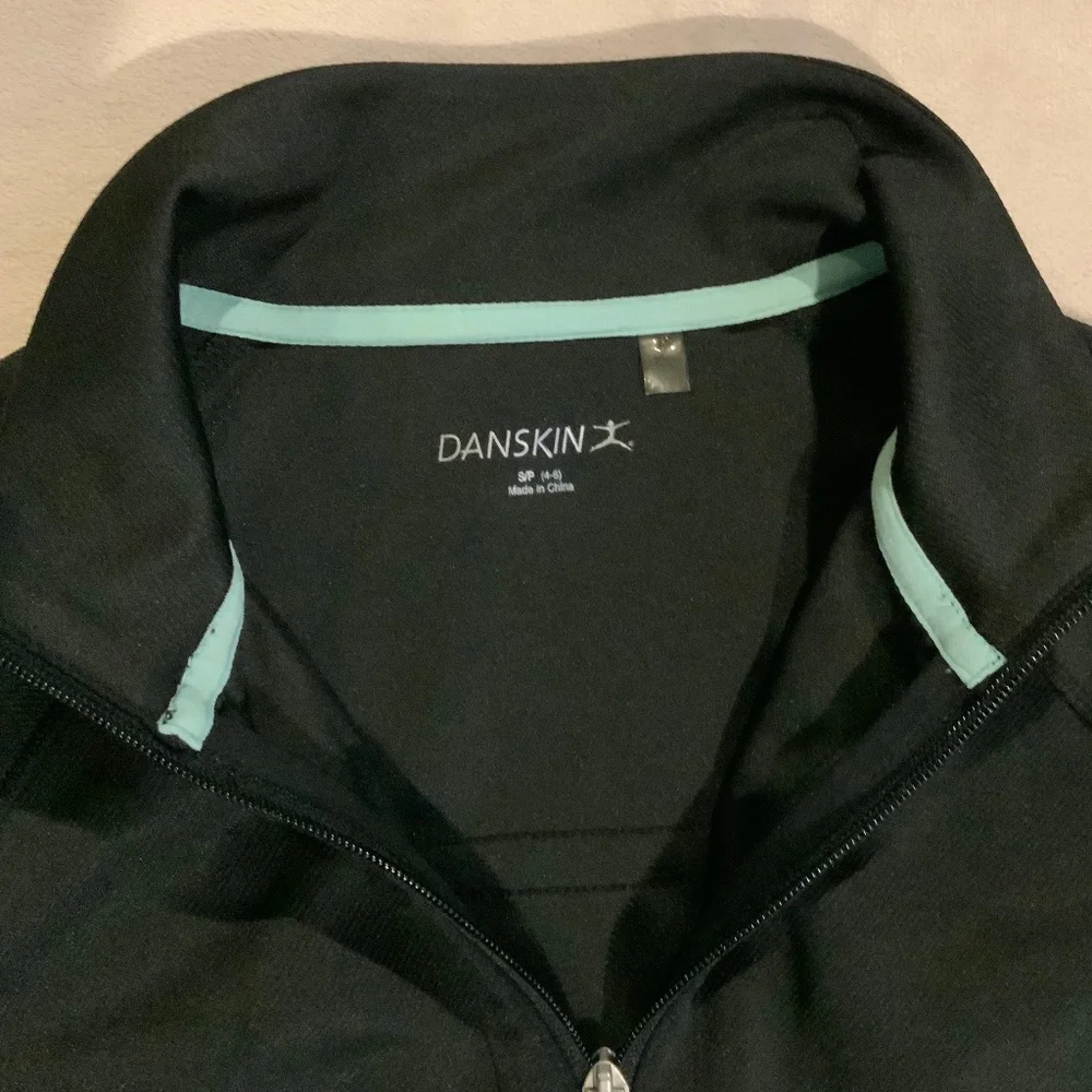 Danskin Black S Full Zip workout jacket Active Sporty Pickleball Gym Yoga
